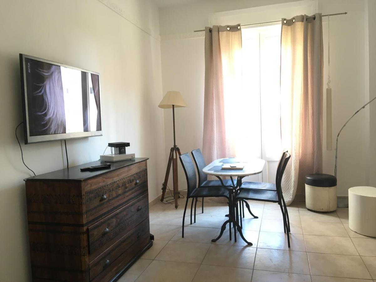 Apartament Pres De La Plage Ensoleille Juan-les-Pins Zewnętrze zdjęcie